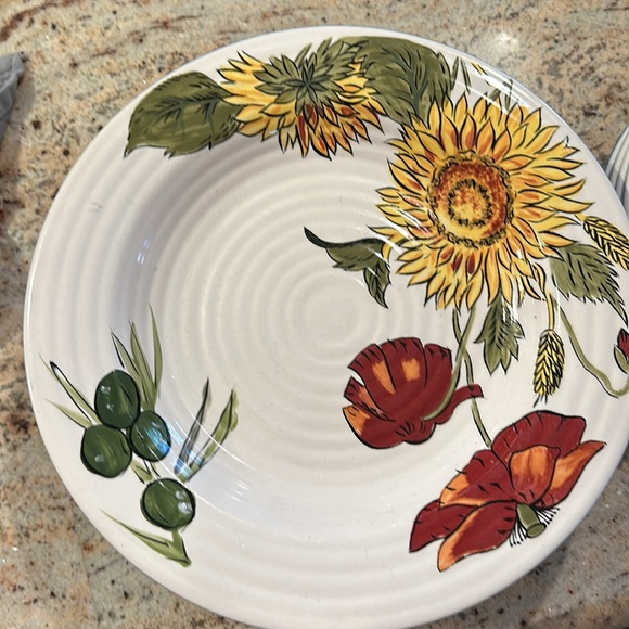 Pier 1 🌻 EUC Sunflower Fields Dinner Plates - 1 plate listing Very Gently used - Picture 1 of 5